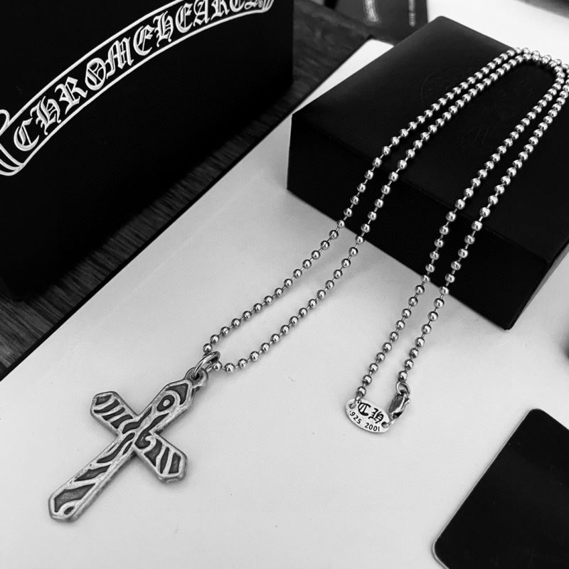 Ch**me He**ts necklaces